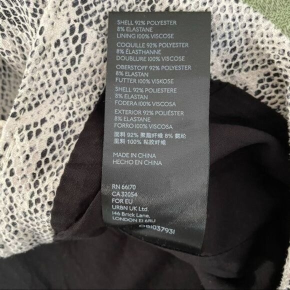 Free People Midnight Magic Snakeskin Mini SkirtSize 4 NWOT - Picture 11 of 11